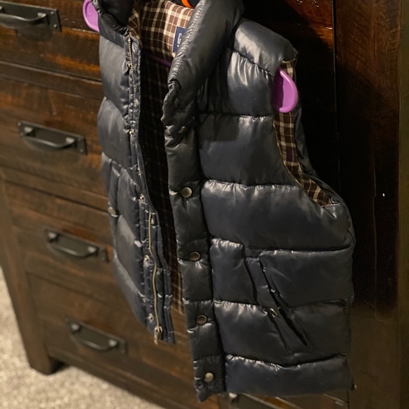 GAP KIDS puff vest -size 6/7 small - Picture 3 of 9